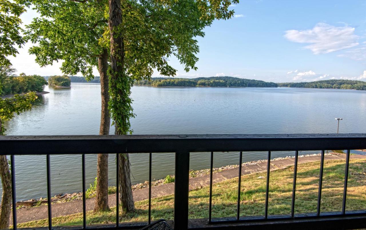Lake Barkley State Resort Park Cadiz Exterior foto