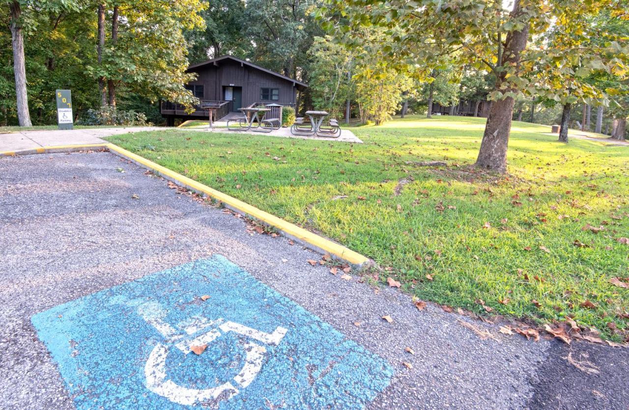 Lake Barkley State Resort Park Cadiz Exterior foto