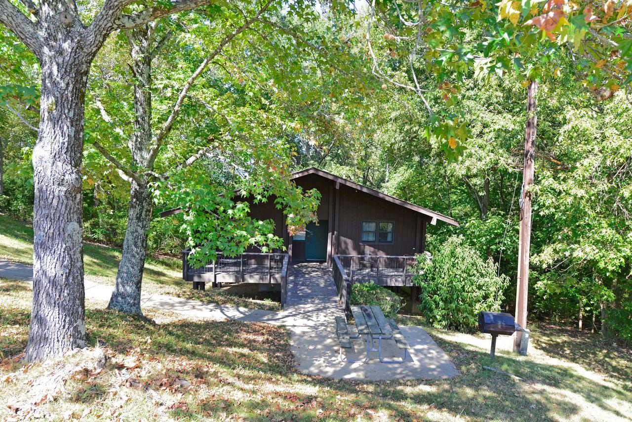 Lake Barkley State Resort Park Cadiz Exterior foto